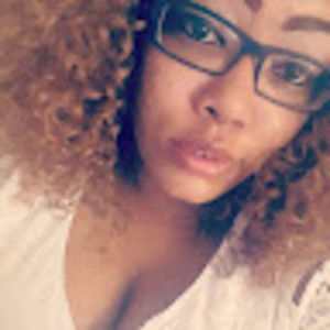 Meet your Posher, Deondra